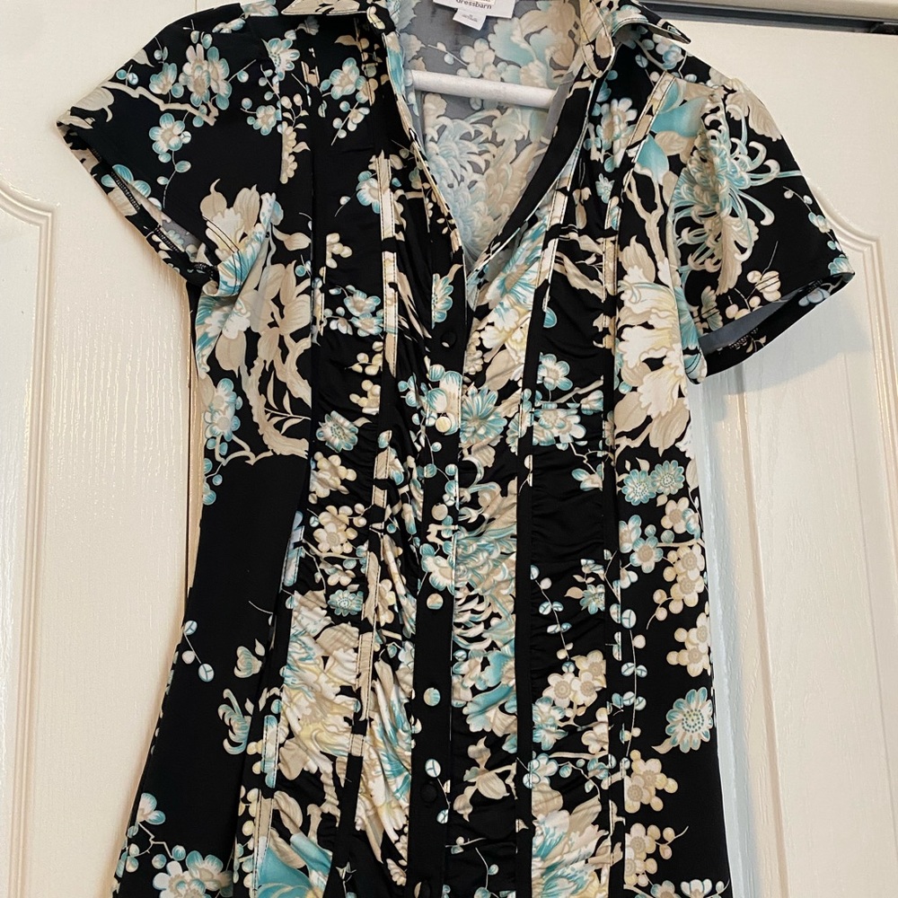 Dress barn top, size small